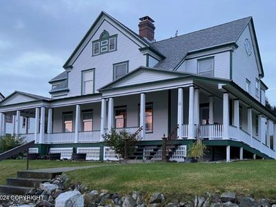 10 & 11 Fort Seward Dr, Haines, AK, 99827