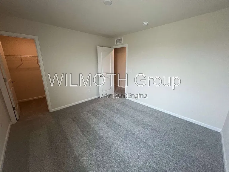 13179 Himalaya Cir — Photo 29