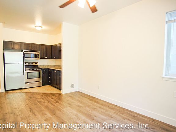 5th image of 103 SW Meade St #13