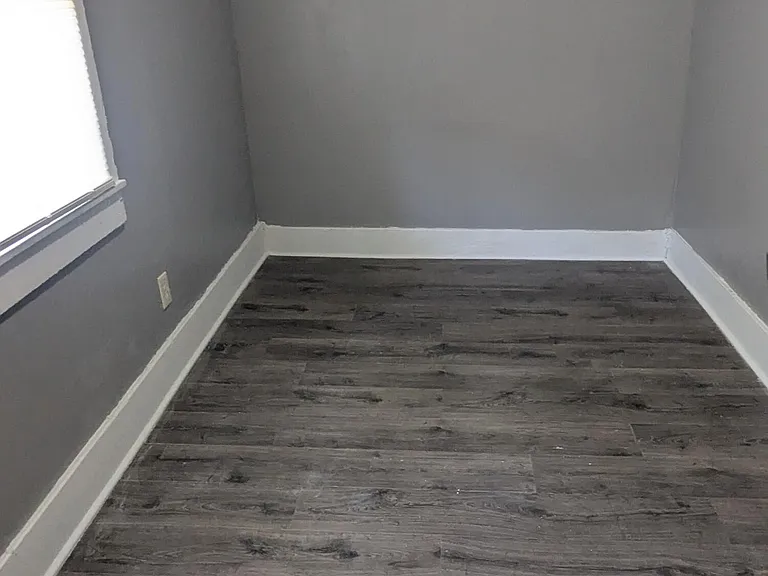 1524 Mount Herman St — Photo 6