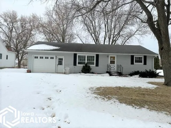 304 Pine St, Fenton, IA 50539