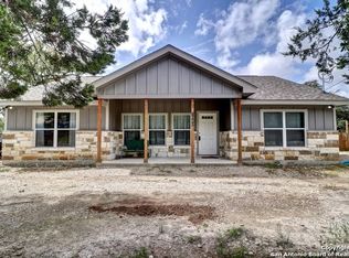 1080 Sorrel Creek Dr, Canyon Lake, TX 78133