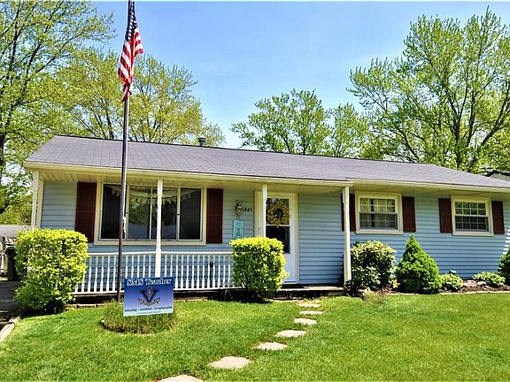 4th image of 1287 Birchview Dr