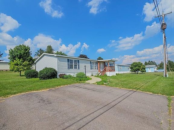 4th image of 1119 Grandview Dr