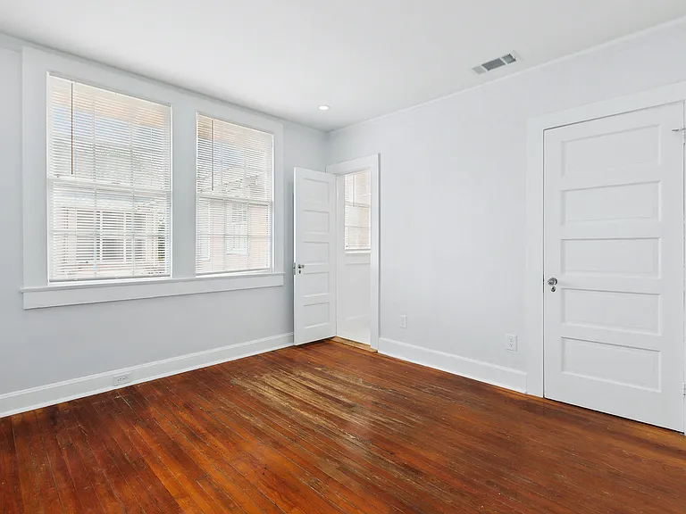 6037 Freret St #M — Photo 6