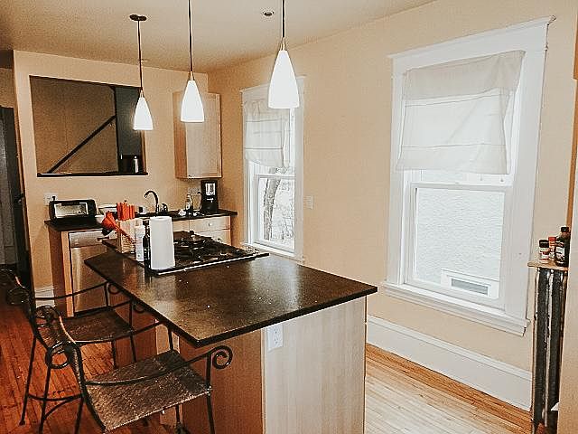 1st image of 630 7th St SE #8e9268552