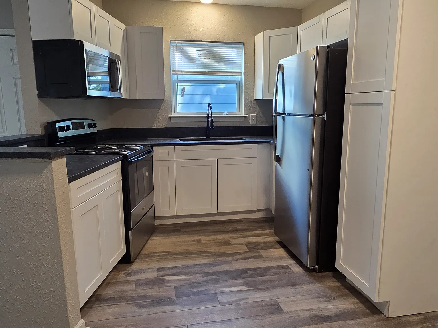 724 Main Street-IMMS - 6B — Photo 4