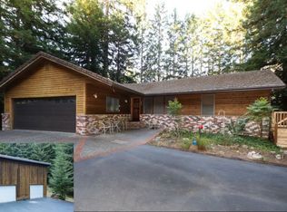 1107 Winchuck River Rd, Brookings, OR 97415