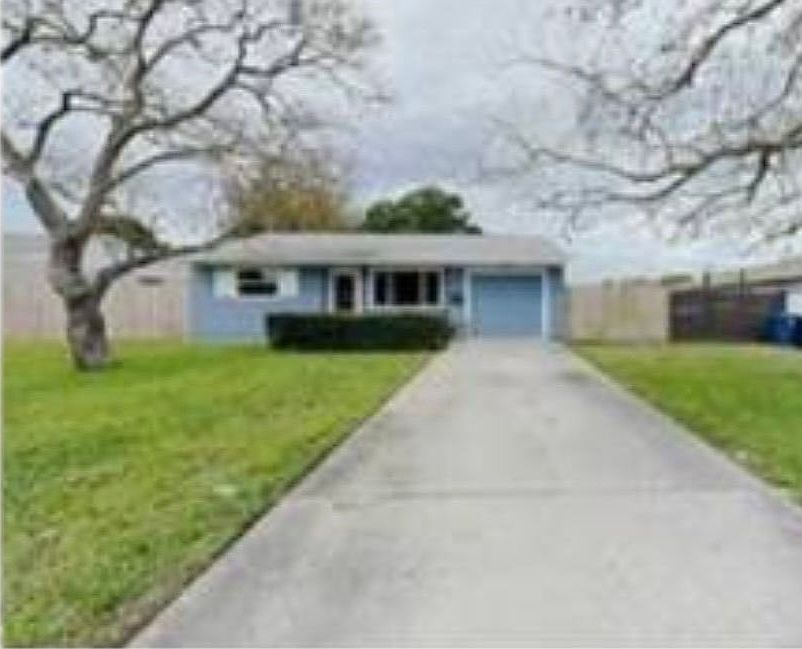1st image of 2632 47th St N