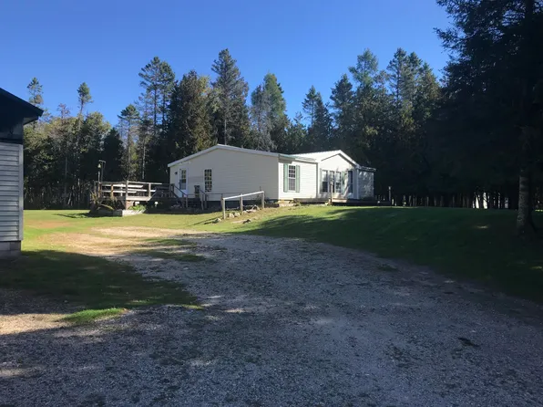 3478 W M 134 Hwy, Hessel, MI 49745