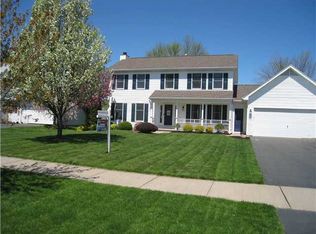 286 Old Country Rd, Rochester, NY 14612