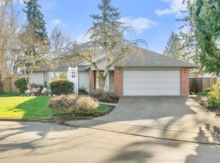 684 NE Terry Ct, Hillsboro, OR 97124