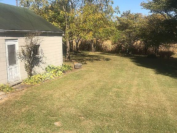 3rd image of 91 Fairland Ave
