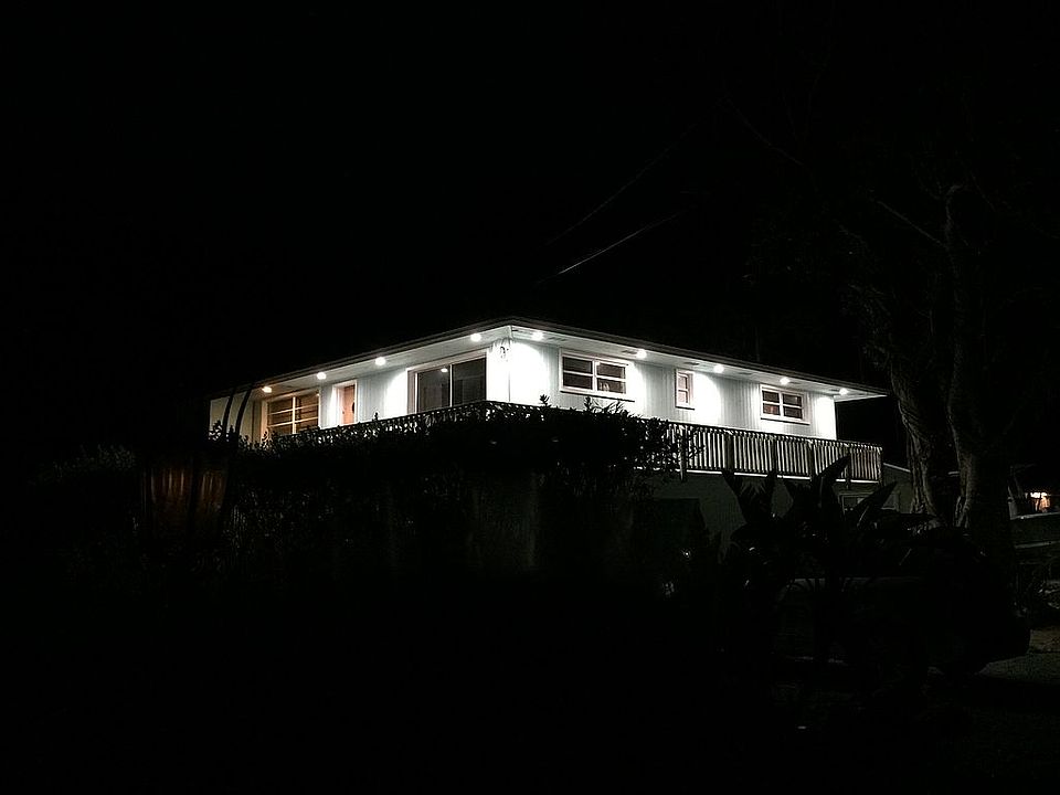 2nd image of 144 Pueblo St