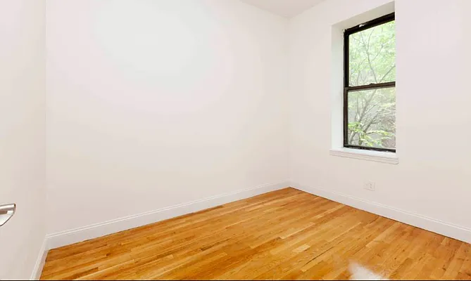 Rented by Compass | media 11