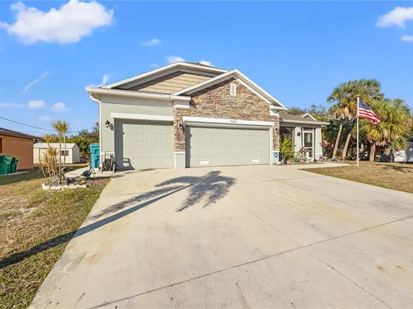 17265 Gulfspray Cir, Pt Charlotte, FL 33948