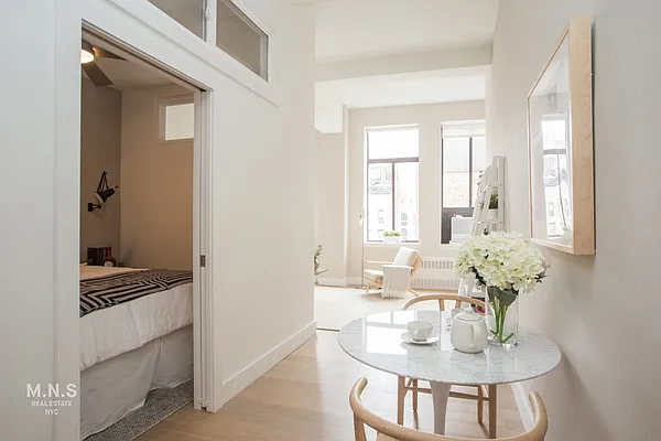 Rented by MNS | media 12