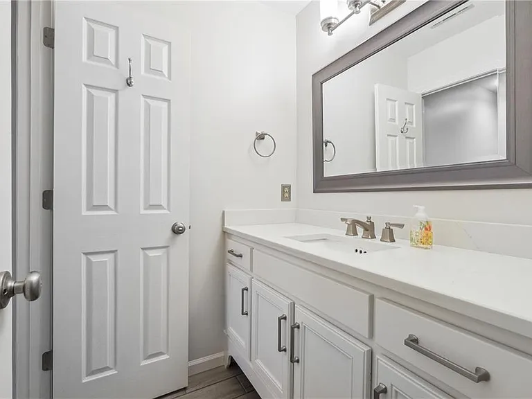 2565 Chestea Dr NE — Photo 18