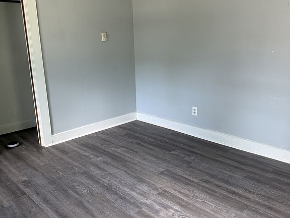 5th image of 2328 S 10th St