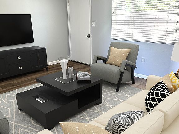 5th image of 6107 N 12th Pl APT 2