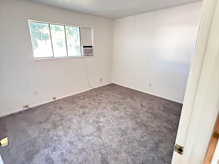 608 Ventura Ave #606 — Photo 5