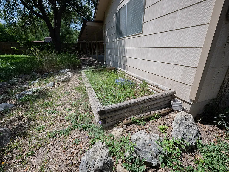 6614 Peachtree Dr — Photo 28