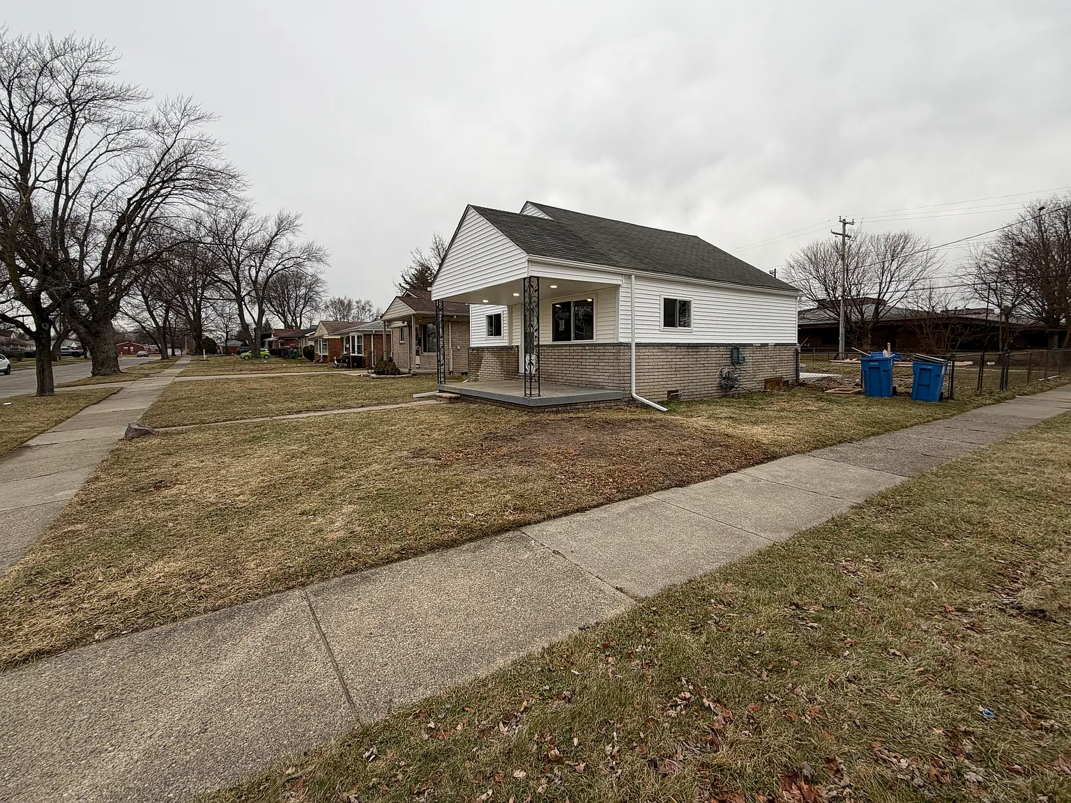 2 bed, 1239 sqft, $1,700 — Photo 1