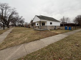 8602 Robindale Ave, Dearborn Heights, MI 48127