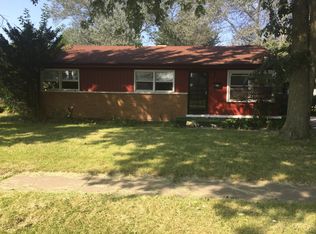 16300 Oxford Dr, Markham, IL 60428