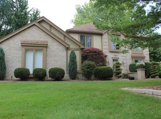 6397 Denton Dr, Troy, MI 48098