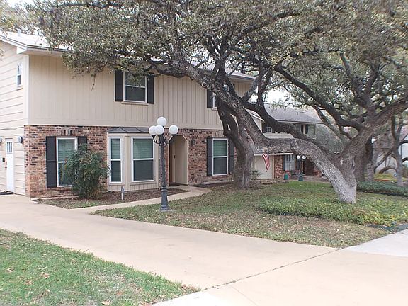 5th image of 3315 Triola Dr