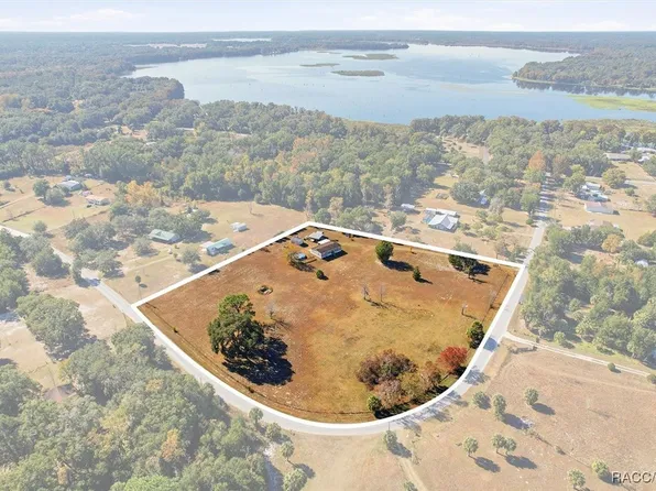 11490 N Wahoo Trl, Dunnellon, FL 34433