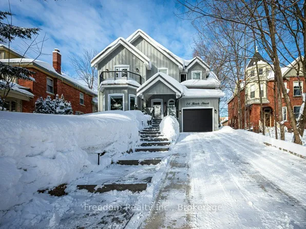 14 Jarvis St, Orillia, ON L3V 1Z9