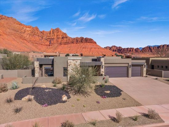 567 E Park Avenue Way, Ivins, UT 84738
