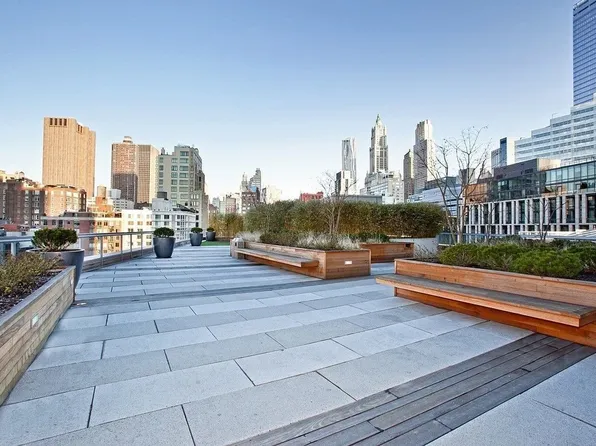 200 Chambers Street image 13 of 19