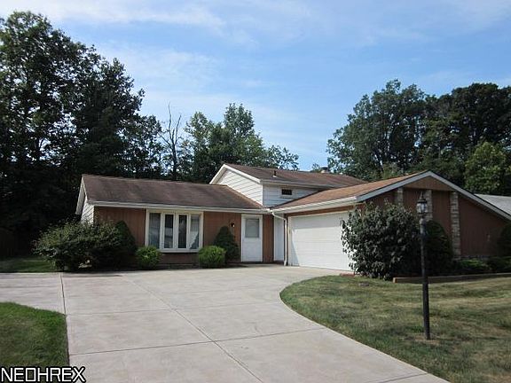 2nd image of 20377 Arlington Dr