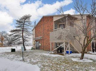 1609 Country Lakes Dr APT 206, Naperville, IL 60563