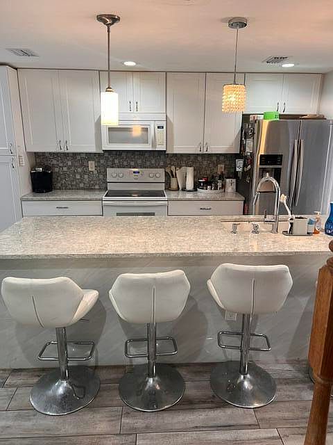 1st image of 8249 NW 9th St #5