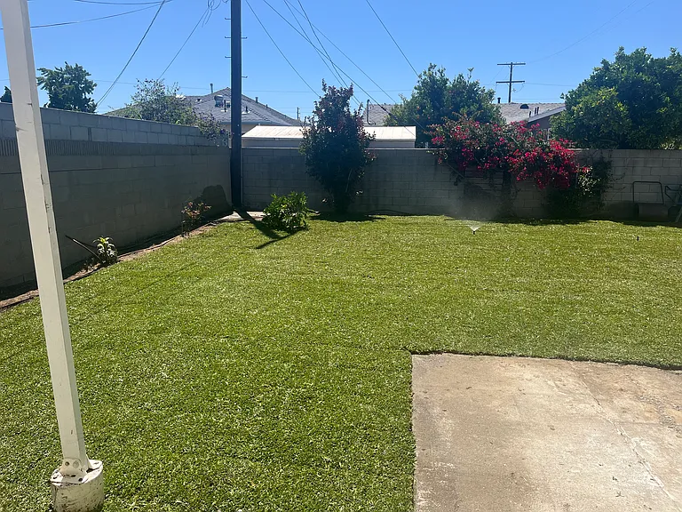 18801 Wilton Pl — Photo 19