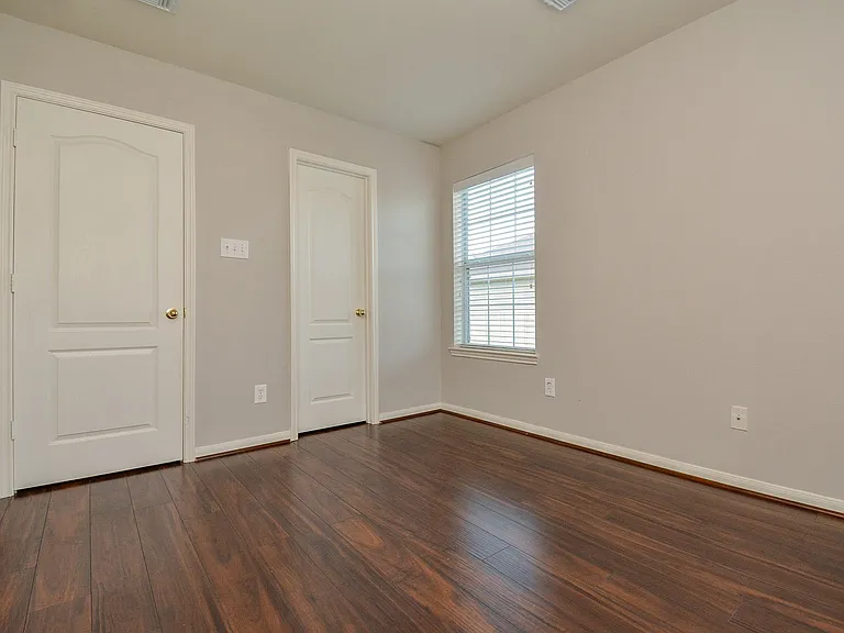 16021 Summerville Lake Dr — Photo 29