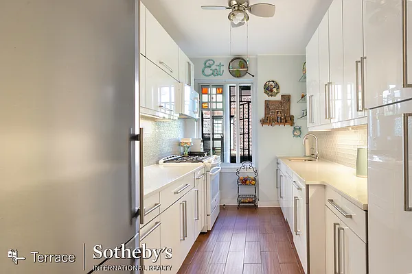 Sold by Terrace Sotheby's International Realty | media 7