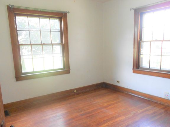 5th image of 536 Richland Ave