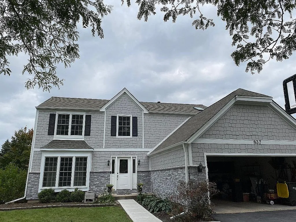 837 Royal Glen Ln photo 1
