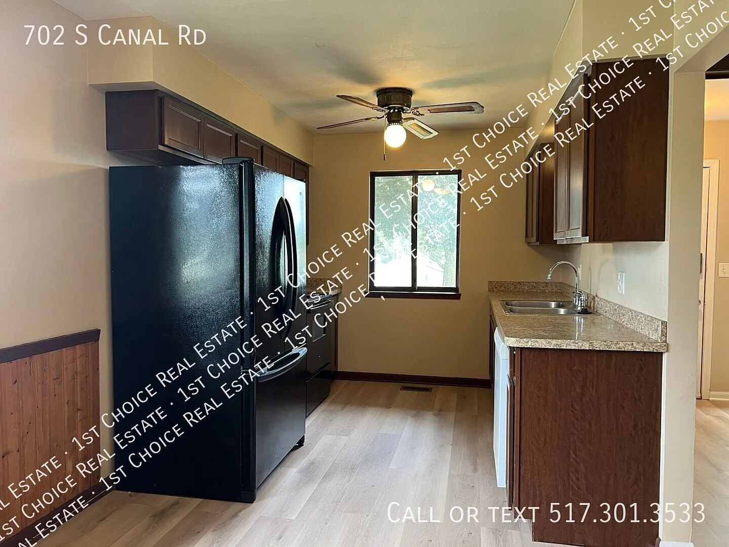 2-Bdr 1-Bth Duplex - West Lansing - Grand Ledge Schools - Bsmnt & Garage — Photo 4