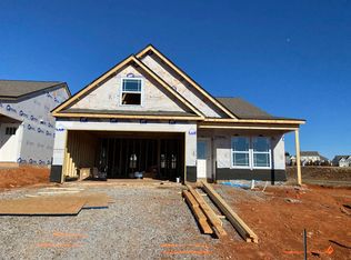 1611 Brookcroft Dr, Boiling Springs, SC 29316