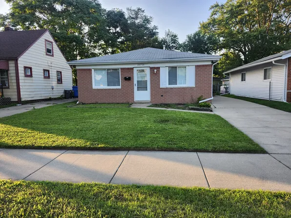 25710 Eton Ave, Dearborn Heights, MI 48125