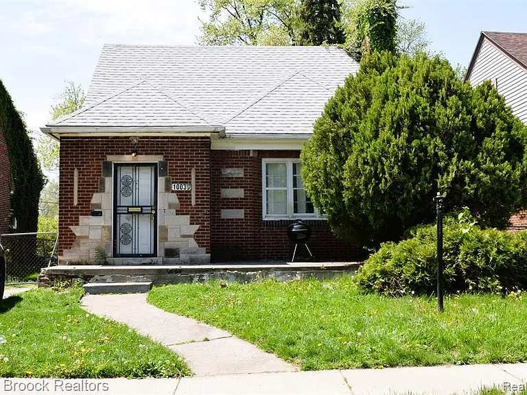 10039 Mark Twain St — Photo 1
