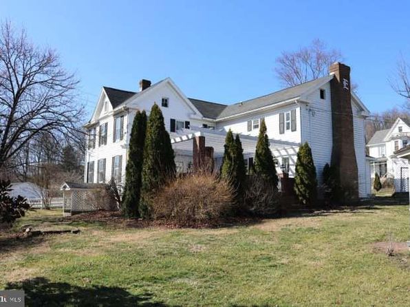 627 Hammonds Mill Rd