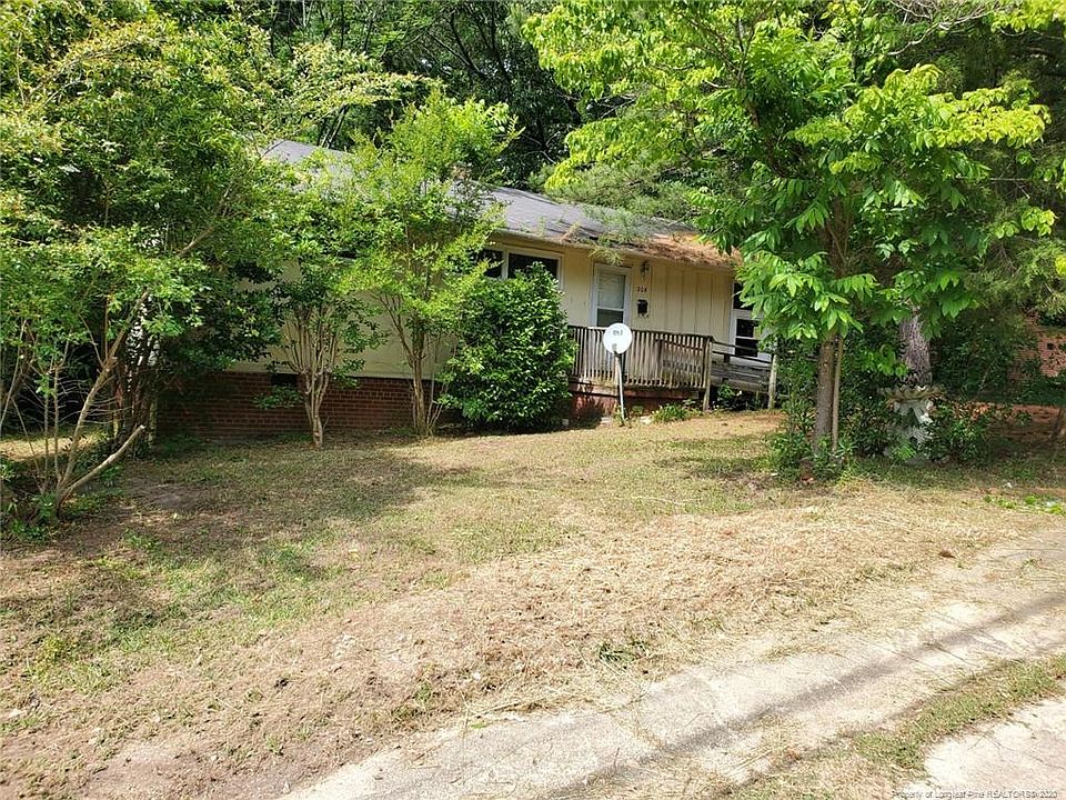 1st image of 208 Langdon St