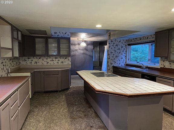 3rd image of 11411 SE Wood Ave